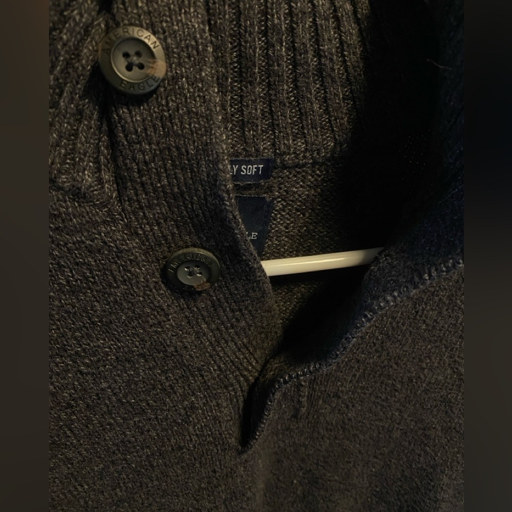 American Eagle Pullover - image 4